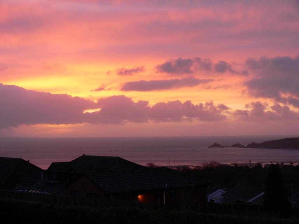 Clyne Farm Centre Villa Mumbles Exterior foto